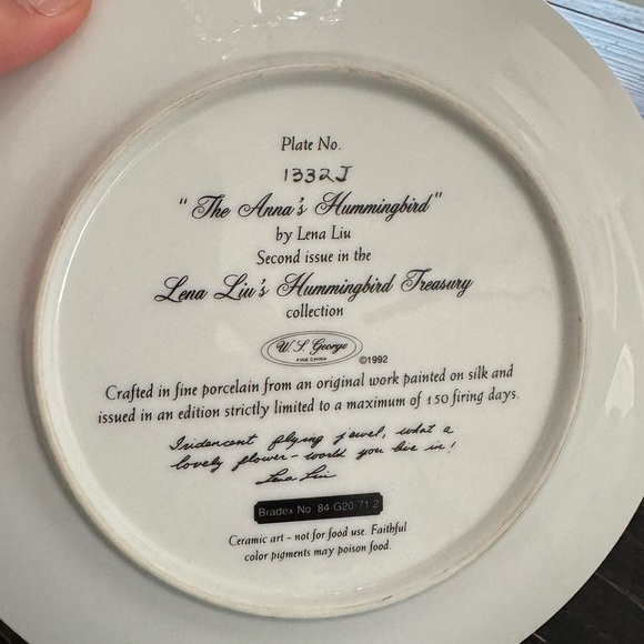 "The Anna's Hummingbird" Lena Liu Ceramic Art Plate 8x8 Vintage Collectible 1992 - Picture 3 of 5